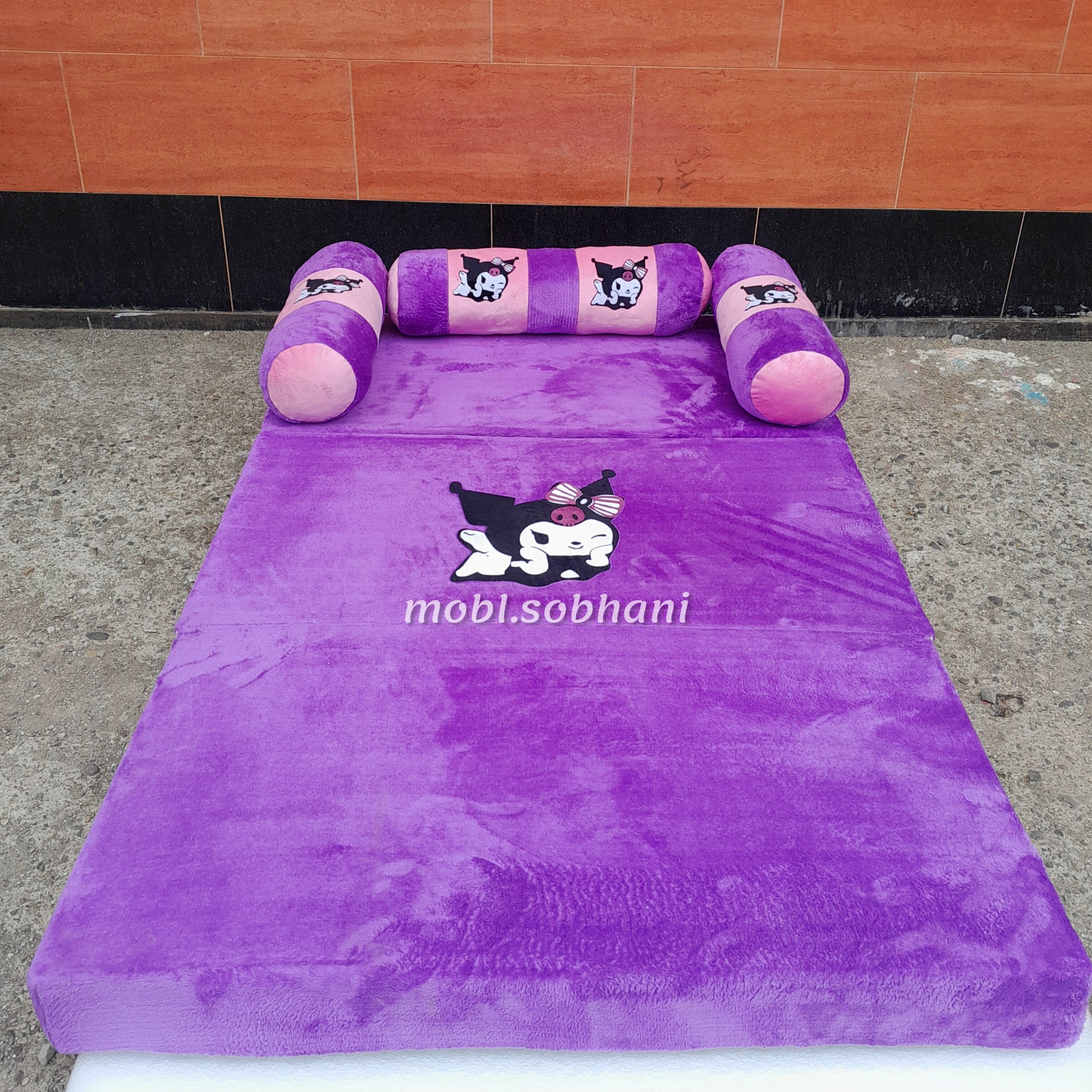 کاناپه تخت شو طرح کرومی